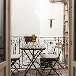 公寓 Downtown Madalena By Homing